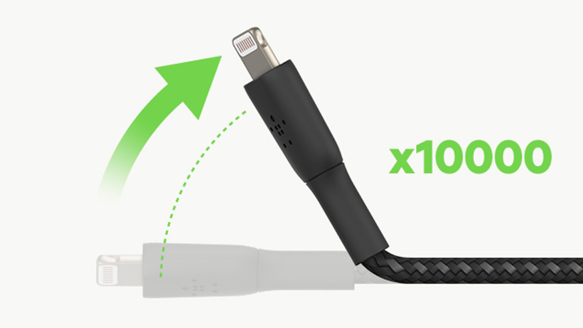 Belkin Boost↑Charge Braided Cable being bent at an angle